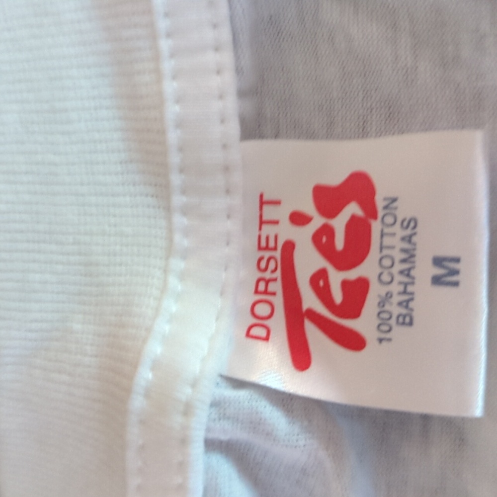 Bahama's T-shirt. .  100% cotton. M. NWOT Sale - Picture 2 of 4